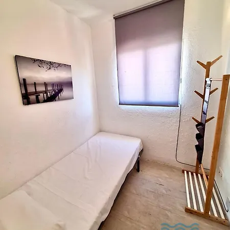 Apartbeach Capri Front Clima Y Wifi Apartment Salou